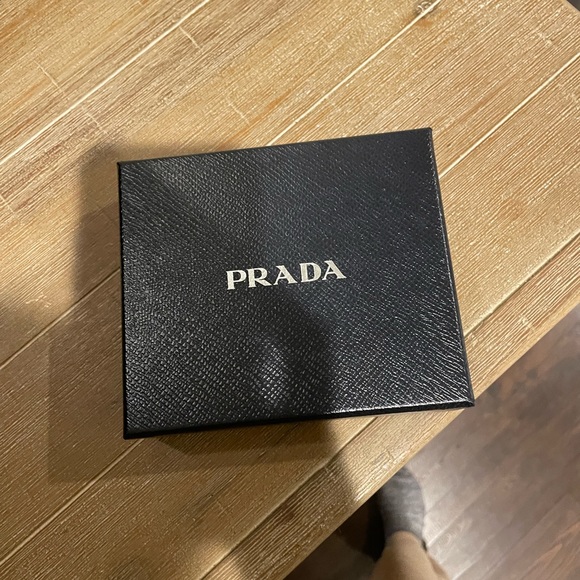 Men’s Prada leather wallet (with authentication card) - Picture 3 of 7